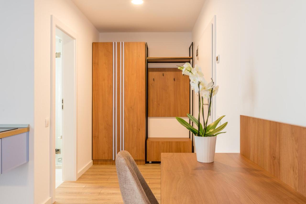 Sarmihouse Aparthotel Cluj-Napoca Exteriör bild