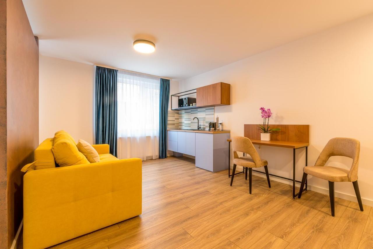 Sarmihouse Aparthotel Cluj-Napoca Exteriör bild