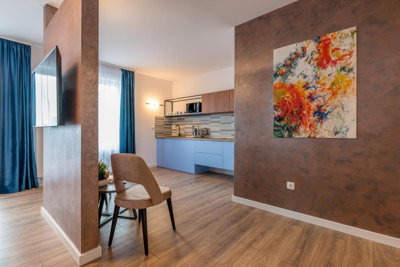 Sarmihouse Aparthotel Cluj-Napoca Exteriör bild